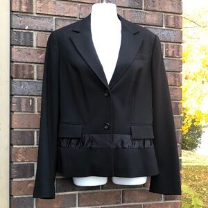 Elegant Black Women's Blazer